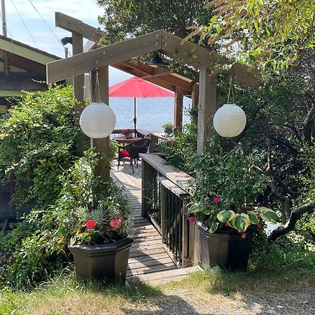 Blitz Beach House Oceanside Suite Powell River Luaran gambar